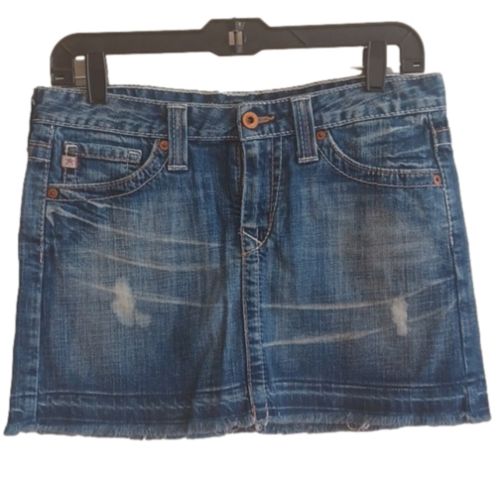 BIG Star big stitched Casey mini skirt.  Size 27. Nicely distressed, frayed hem